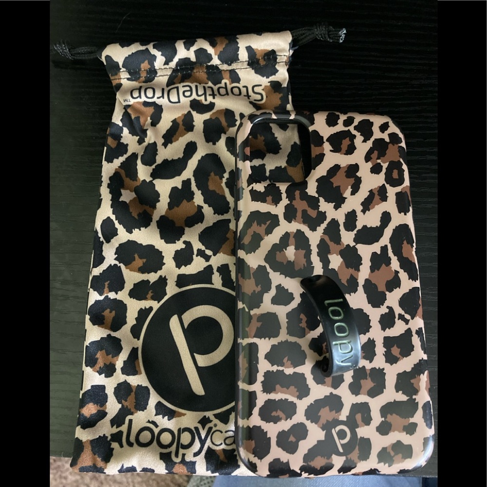 iPhone 11 Loopy Leopard Case